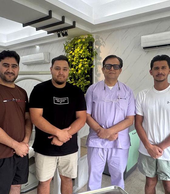 Friends who came together at Ark Dental Global, Greater Kailash 1