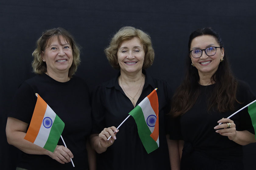 International patient consultation at Ark Dental Global, GK-1 Delhi